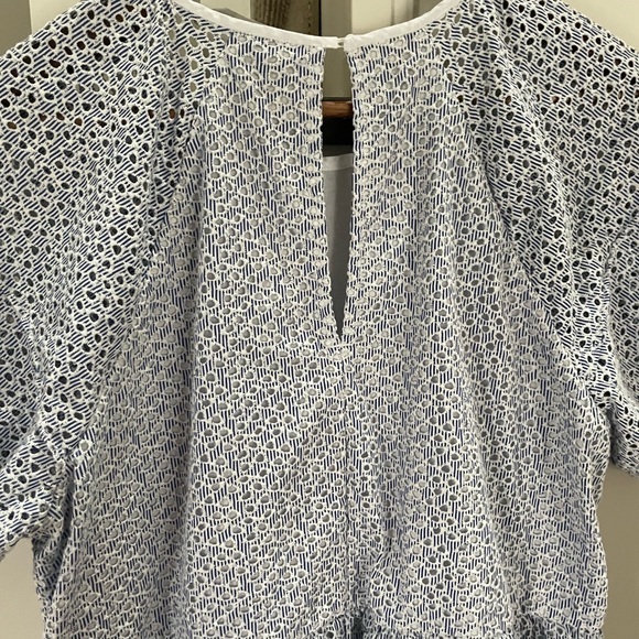 Everlane, The Tiered Eyelet Dress, Medium, NWOT - Picture 9 of 9